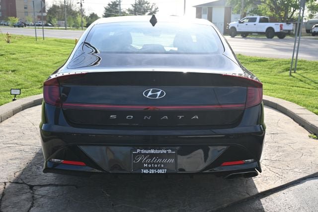 Used 2023 Hyundai Sonata SEL FWD image 6
