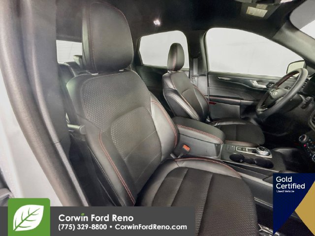 Certified 2025 Ford Escape ST-Line Select w/ Class II Trailer Tow Package AWD/4WD image 28