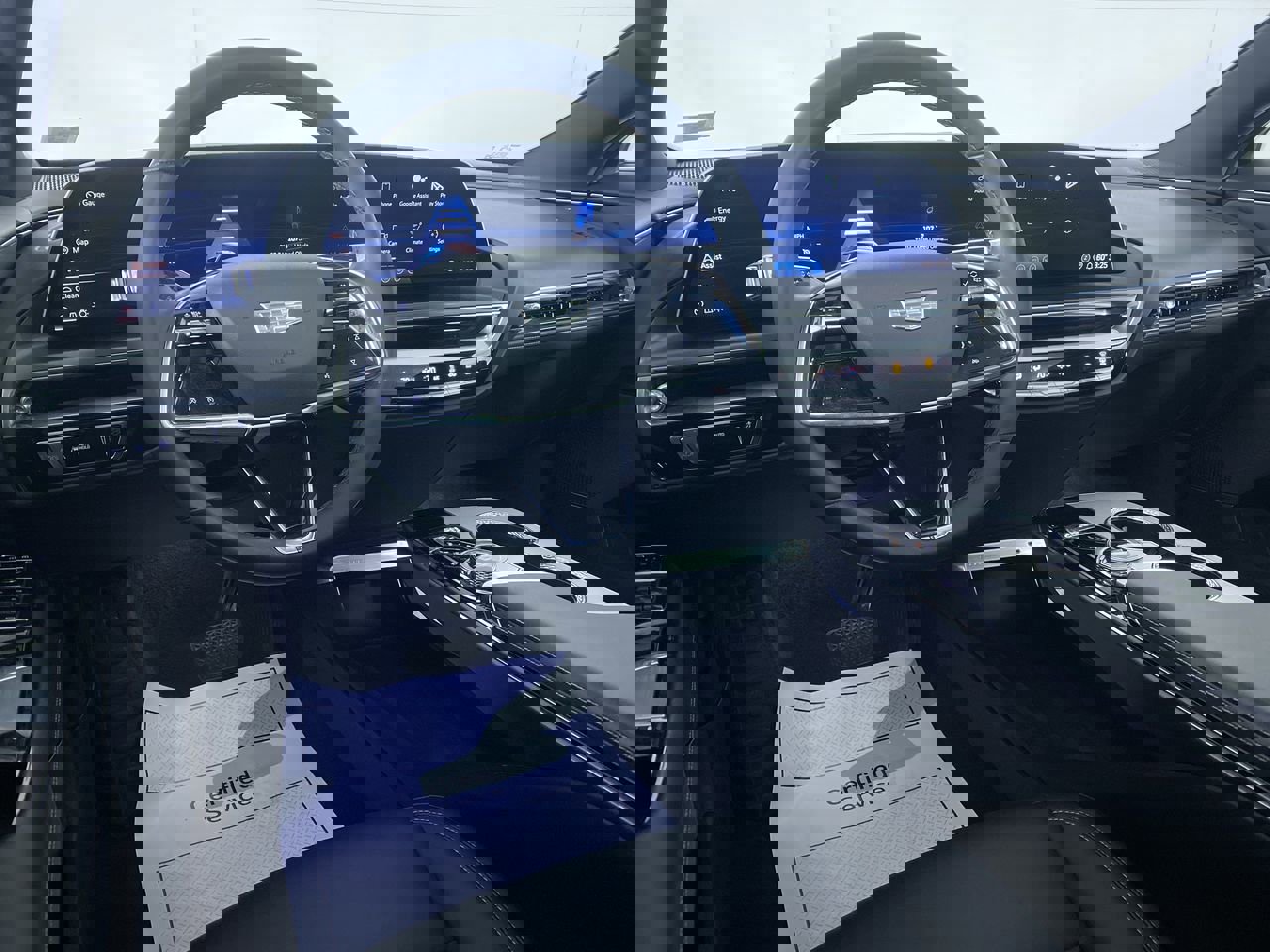 Certified 2024 Cadillac Lyriq Tech image 2