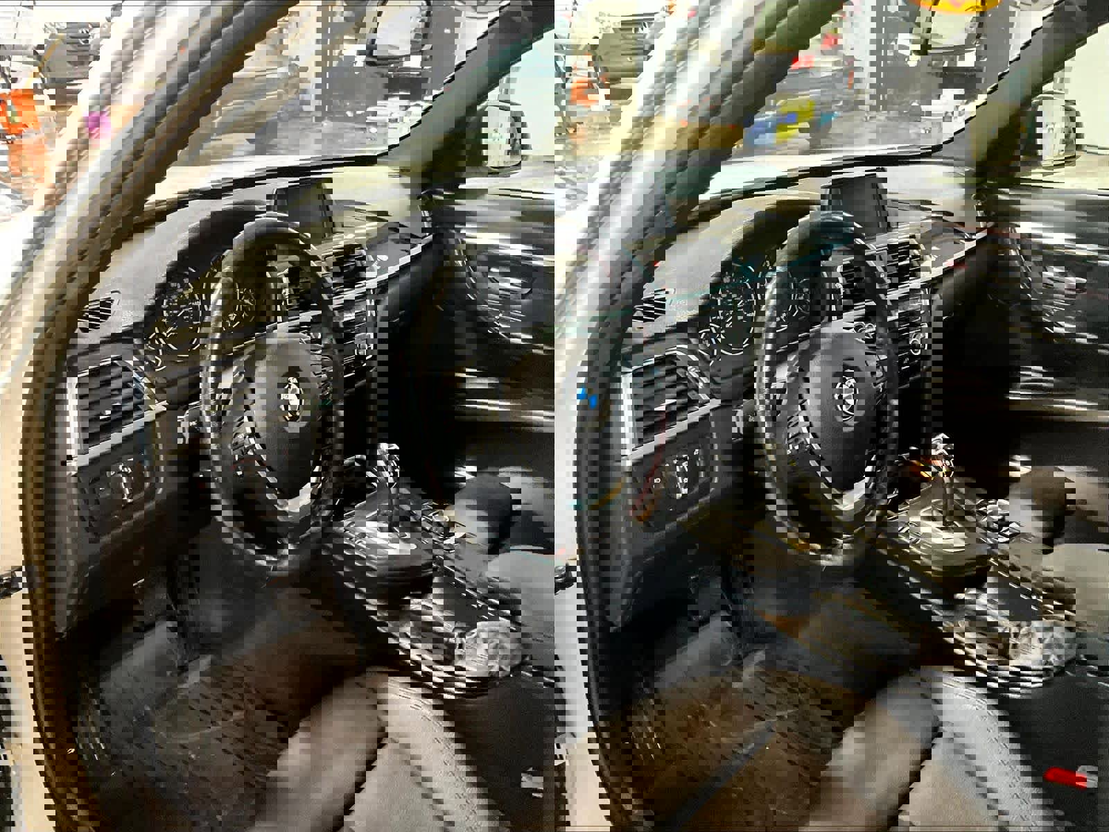 Used 2018 BMW 330i xDrive Sedan w/ Convenience Package image 8