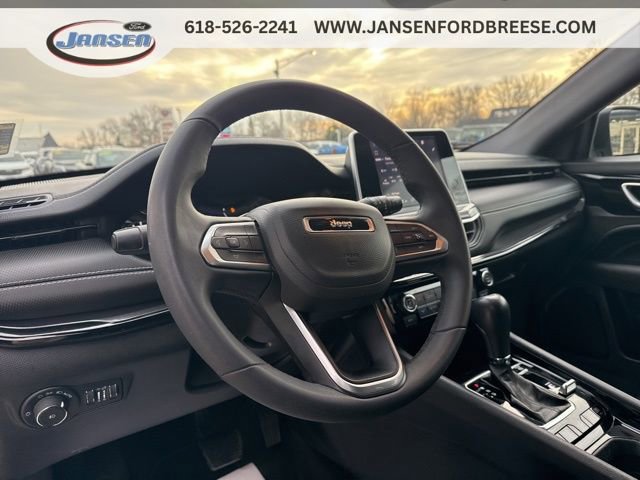 Used 2022 Jeep Compass Latitude AWD/4WD image 11