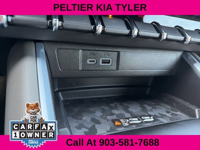 Used 2025 Chevrolet Colorado ZR2 w/ Technology Package image 24