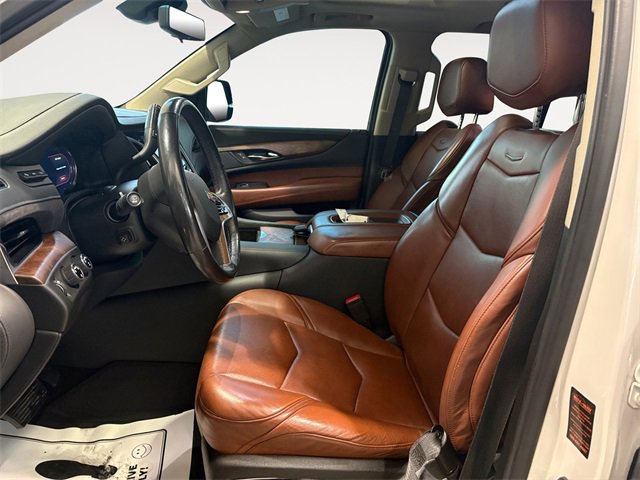 Used 2019 Cadillac Escalade Premium Luxury image 7