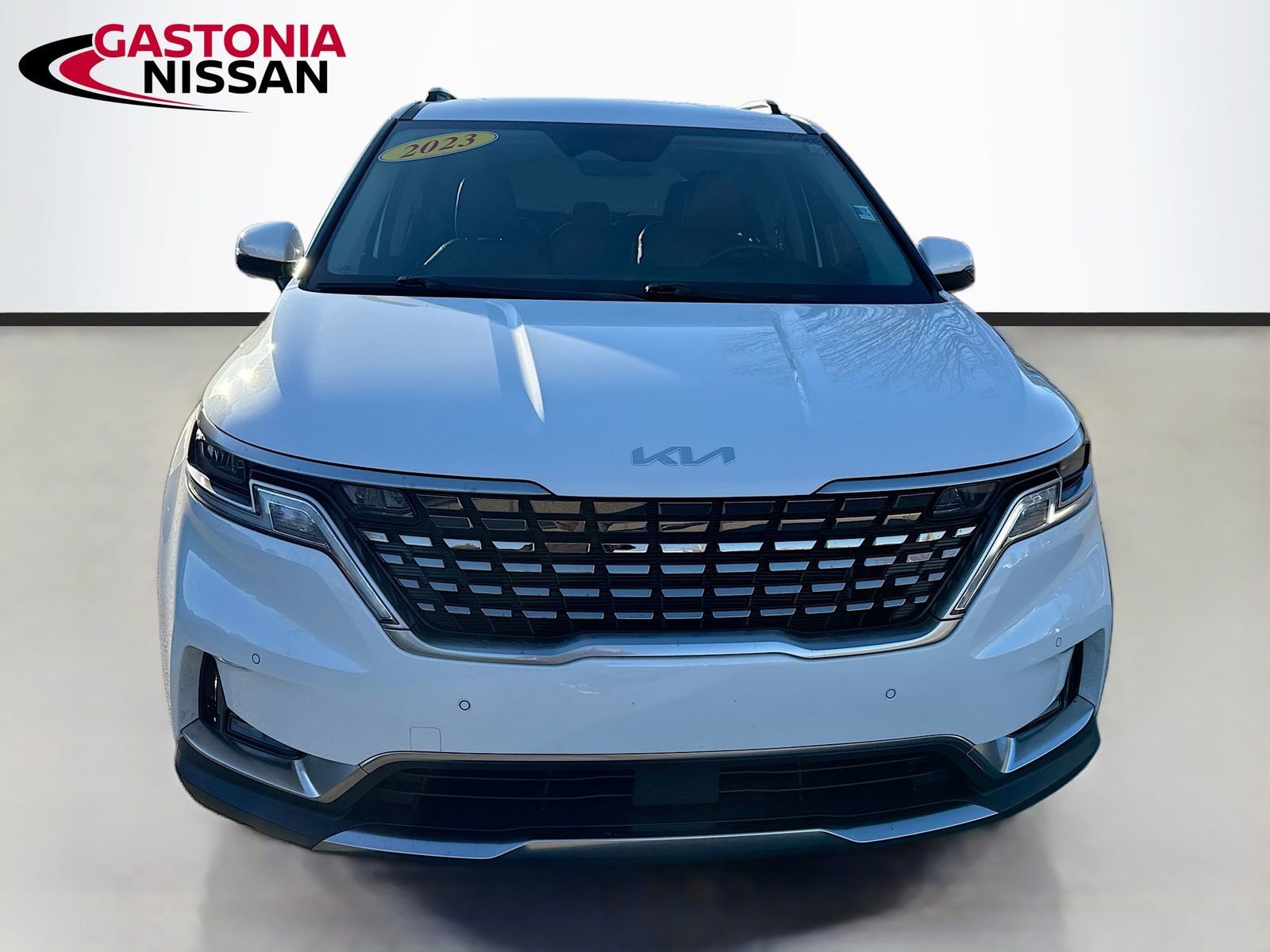 Used 2023 Kia Carnival SX video 2