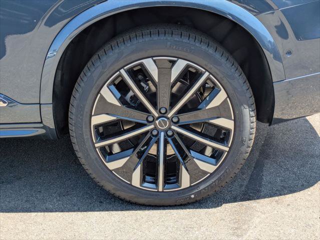 New 2026 Volvo XC90 T8 Ultra w/ Protection Package AWD/4WD image 6