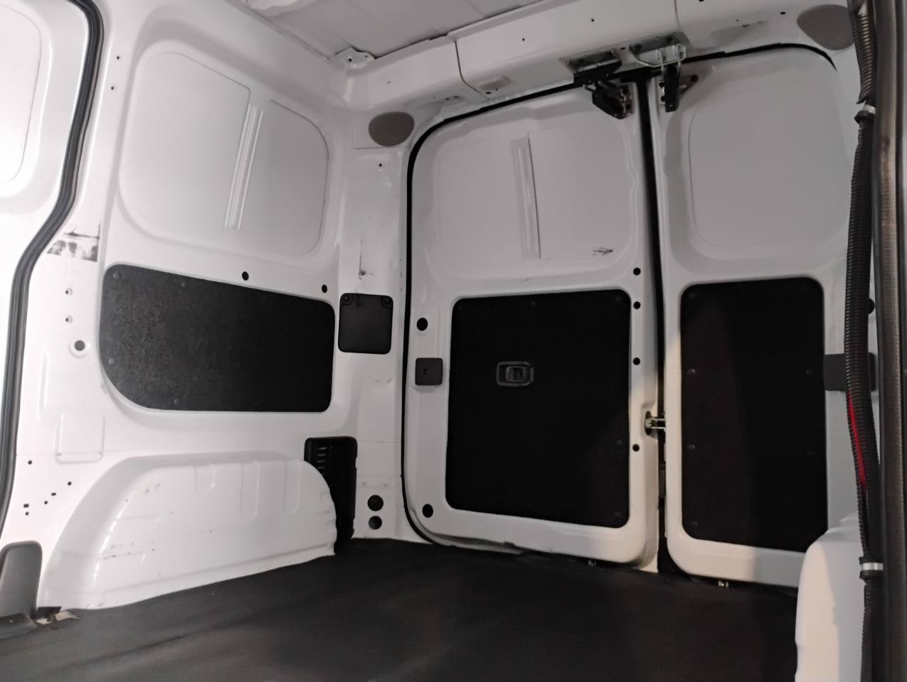 Used 2019 Nissan NV200 S FWD image 61
