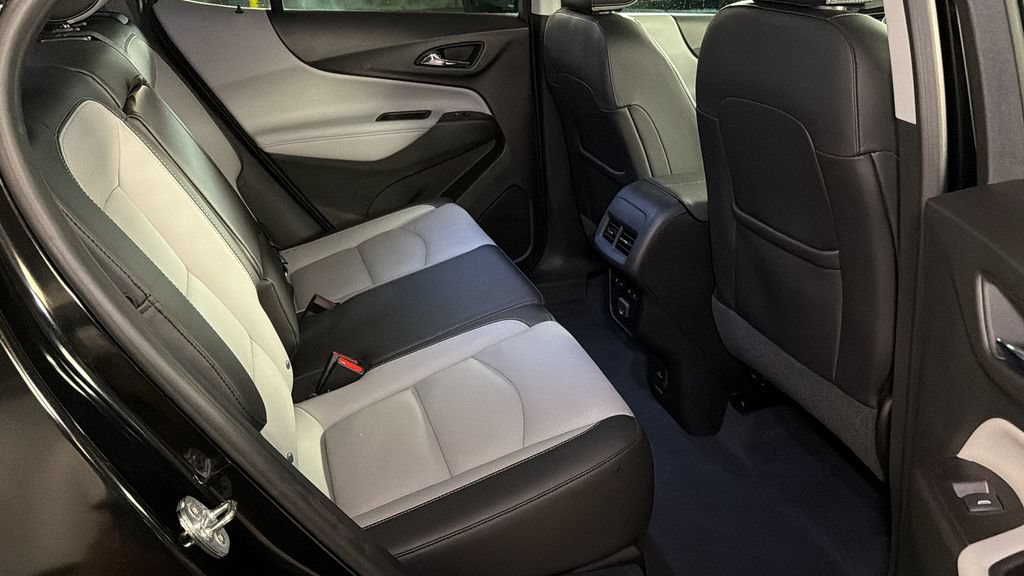Used 2021 Chevrolet Equinox Premier AWD/4WD image 12