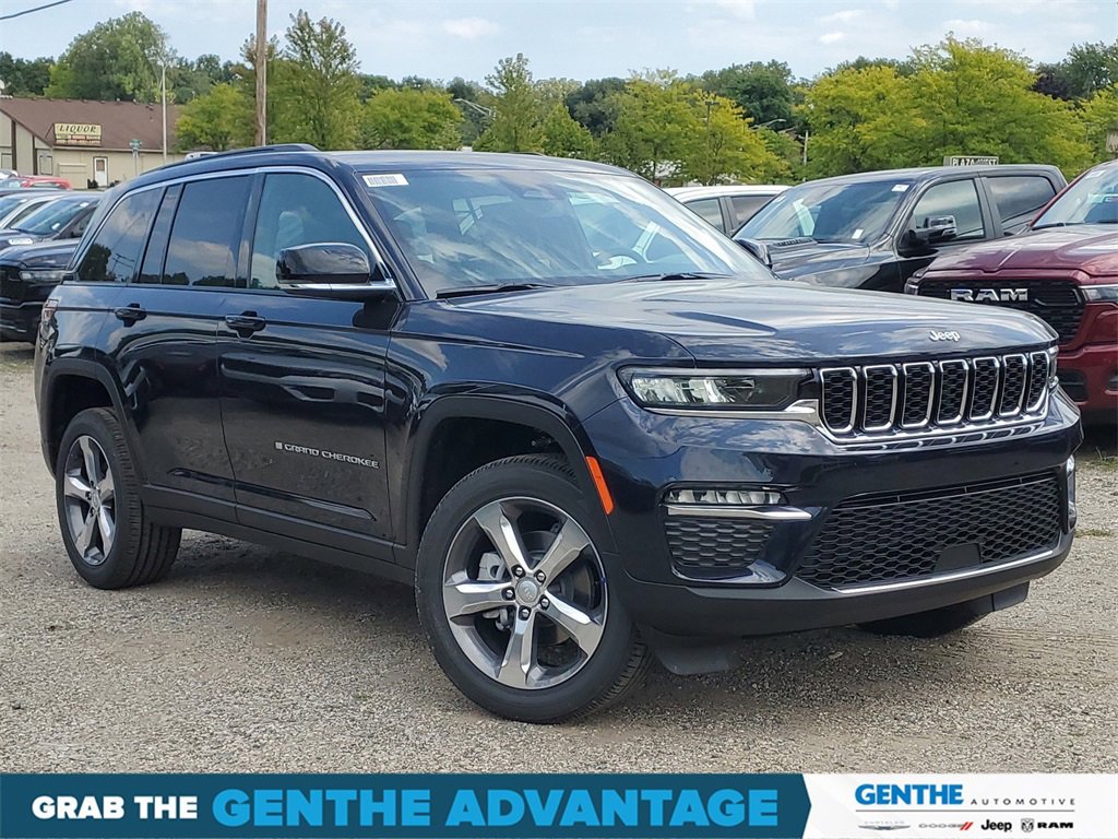 Certified 2024 Jeep Grand Cherokee Limited image 33