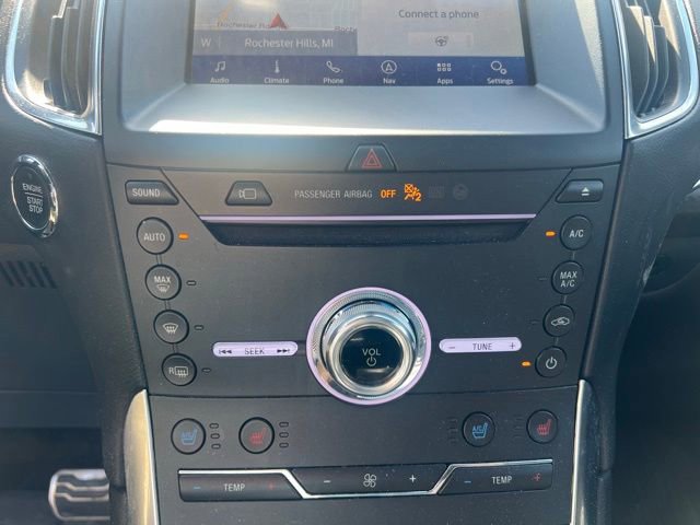 Used 2019 Ford Edge ST w/ Equipment Group 401A AWD/4WD image 32