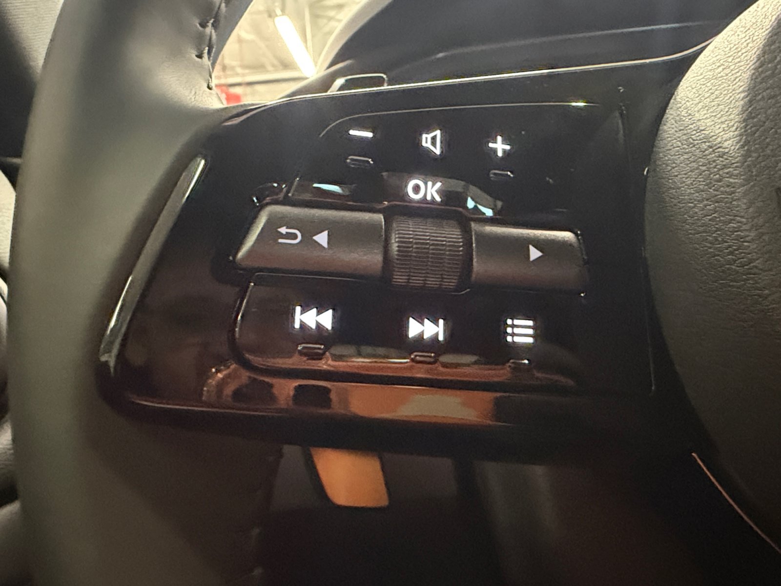 New 2026 Nissan Z Performance w/ Floor Mat Package RWD image 18
