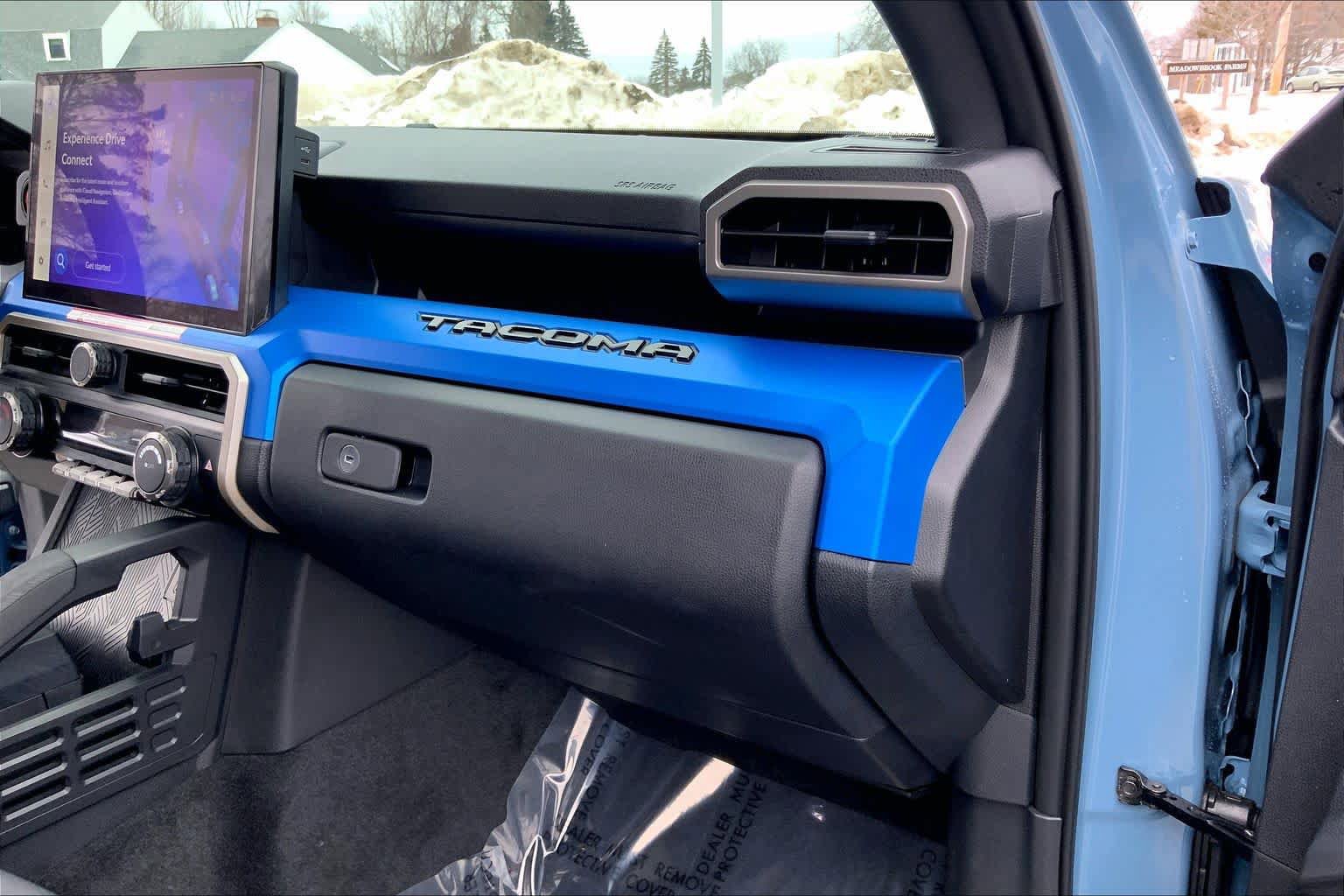 Used 2026 Toyota Tacoma TRD Off-Road AWD/4WD image 17