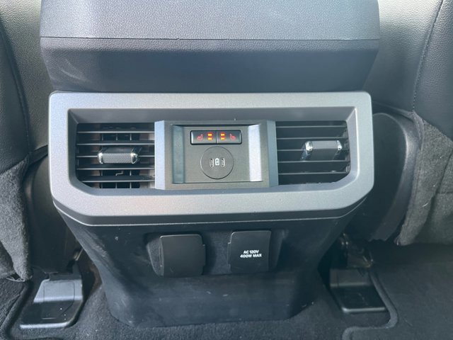 Certified 2024 Ford F250 Lariat w/ Sport Appearance Package image 22