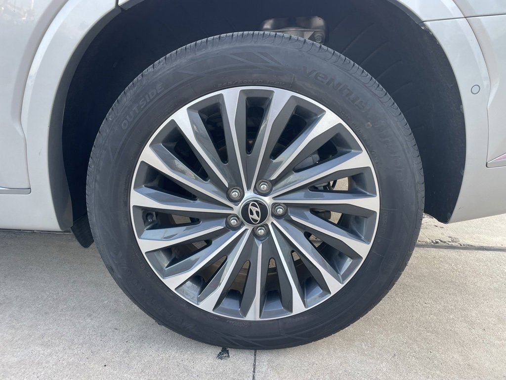 Used 2024 Hyundai Palisade Calligraphy image 23