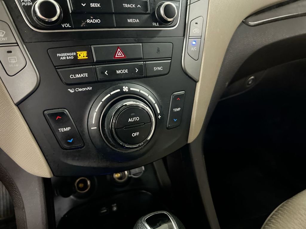 Used 2017 Hyundai Santa Fe Sport AWD/4WD image 15