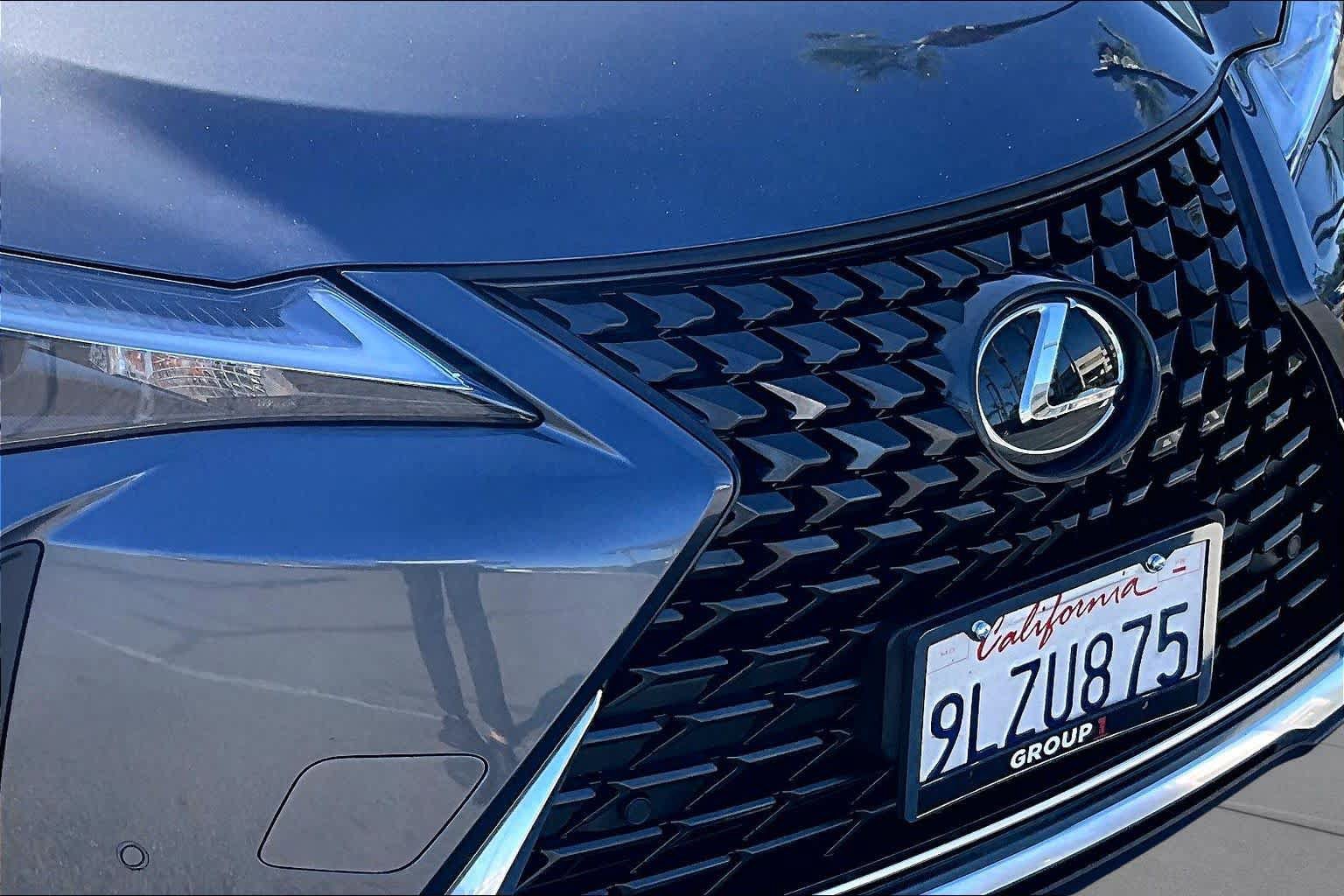 Certified 2024 Lexus UX 250h FWD image 28