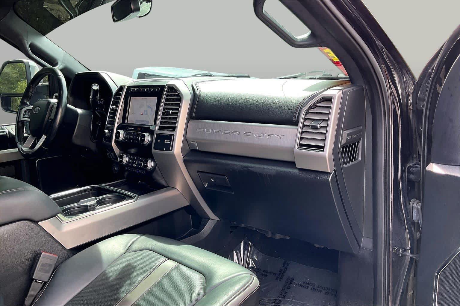 Used 2020 Ford F350 Platinum AWD/4WD image 16