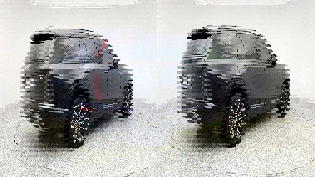 Used 2026 Cadillac Vistiq Sport image 5