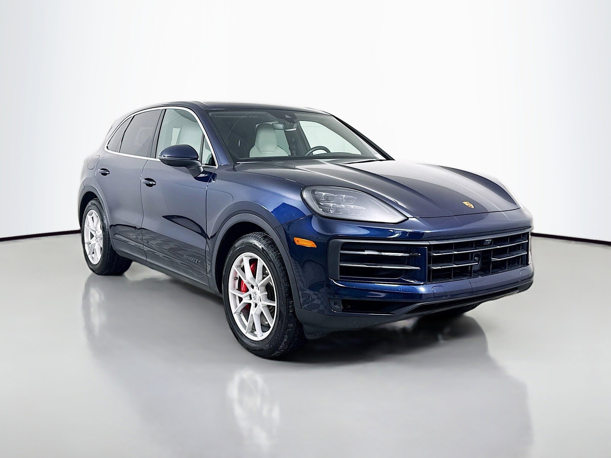 Certified 2024 Porsche Cayenne S image 7