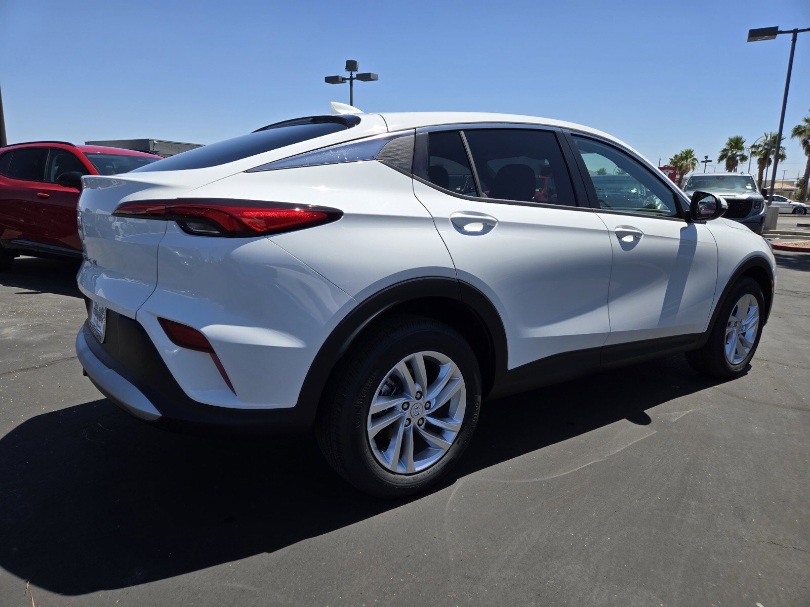 New 2025 Buick Envista Preferred image 4