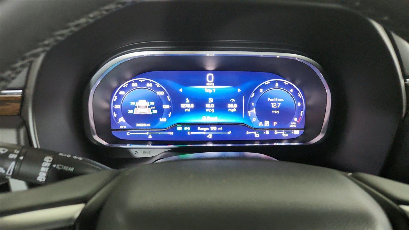 Used 2023 Chevrolet Suburban Premier AWD/4WD image 26
