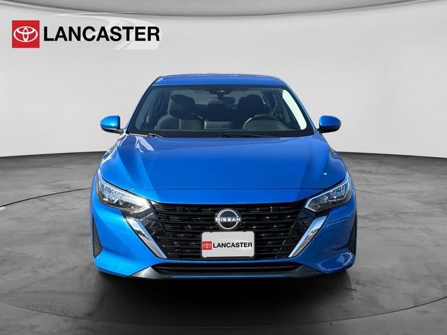 Used 2025 Nissan Sentra SV FWD image 2