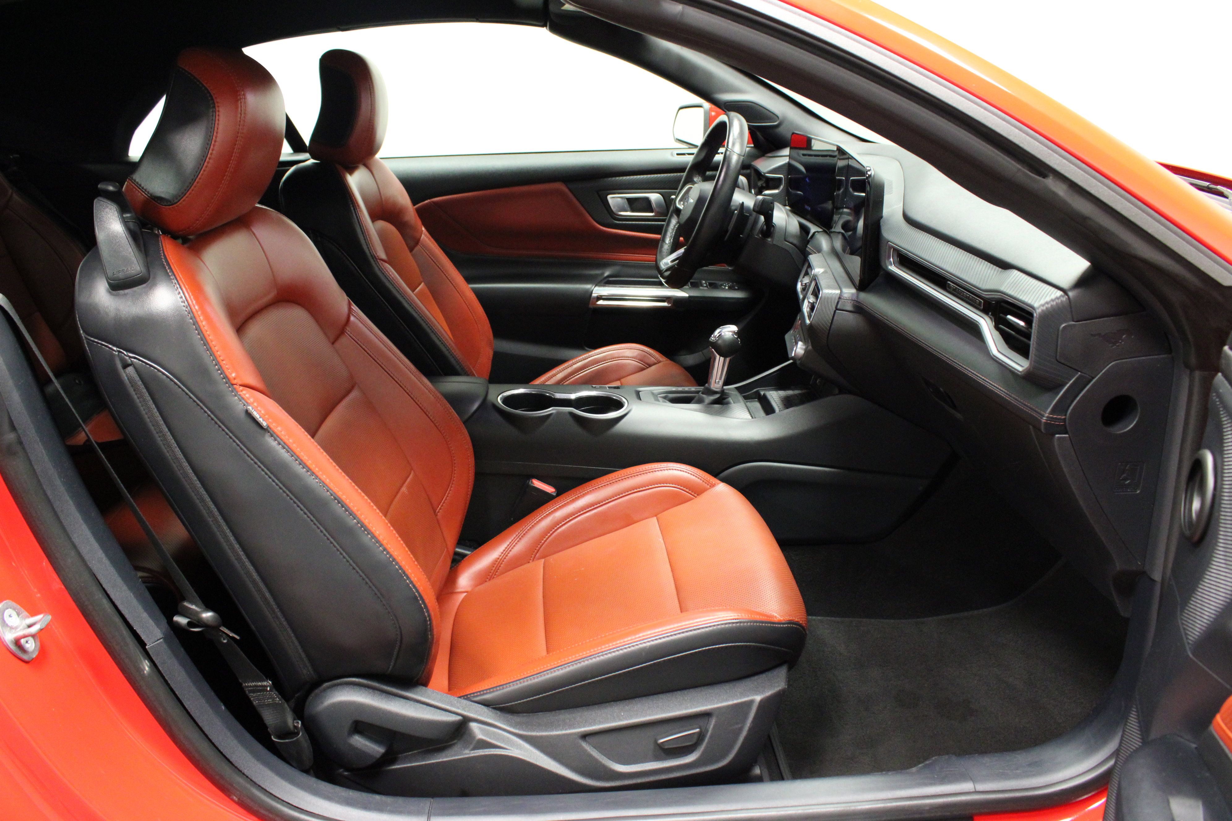 Used 2024 Ford Mustang GT Premium image 35