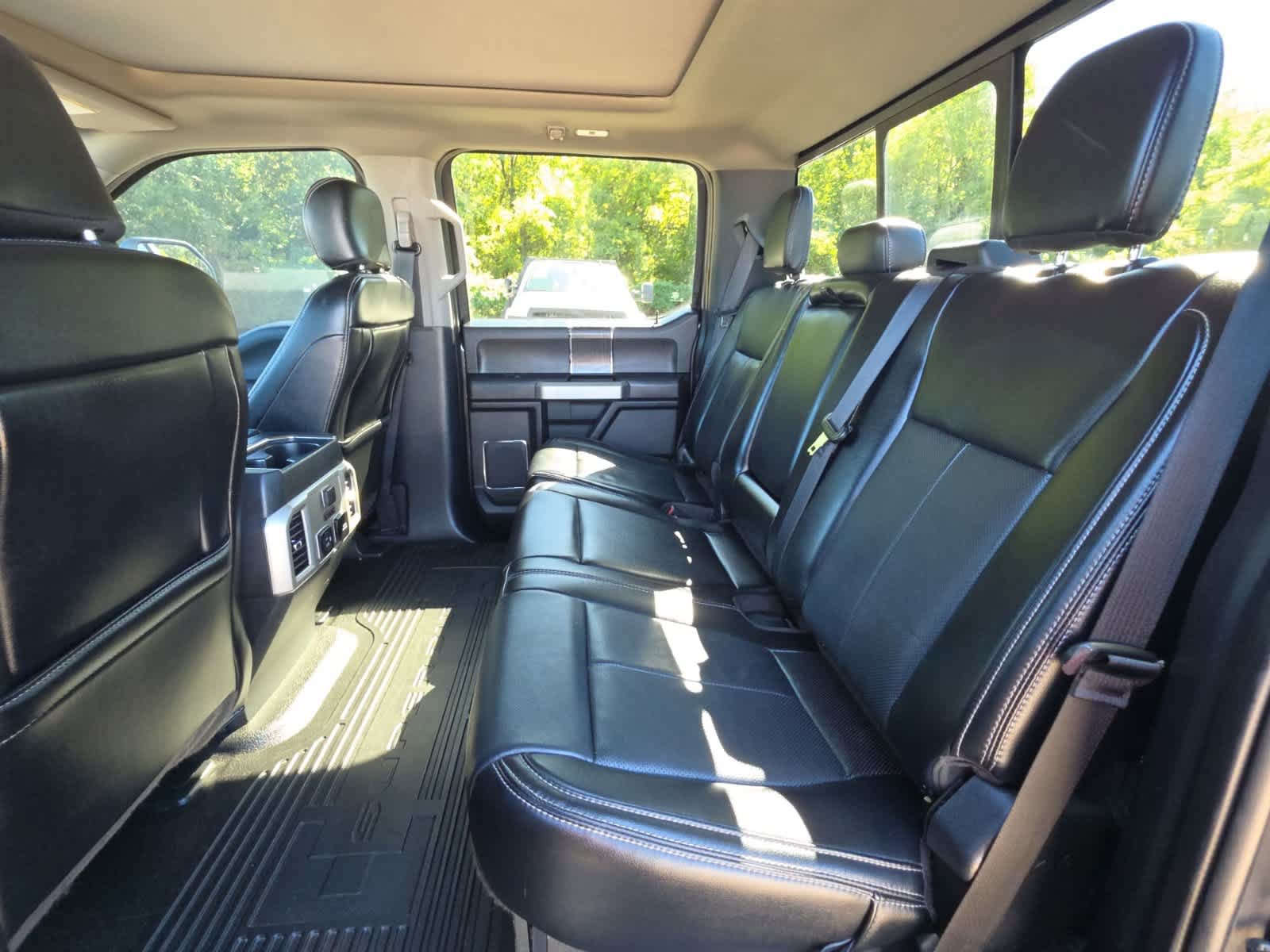 Used 2020 Ford F250 Lariat w/ Tremor Off-Road Package AWD/4WD image 40