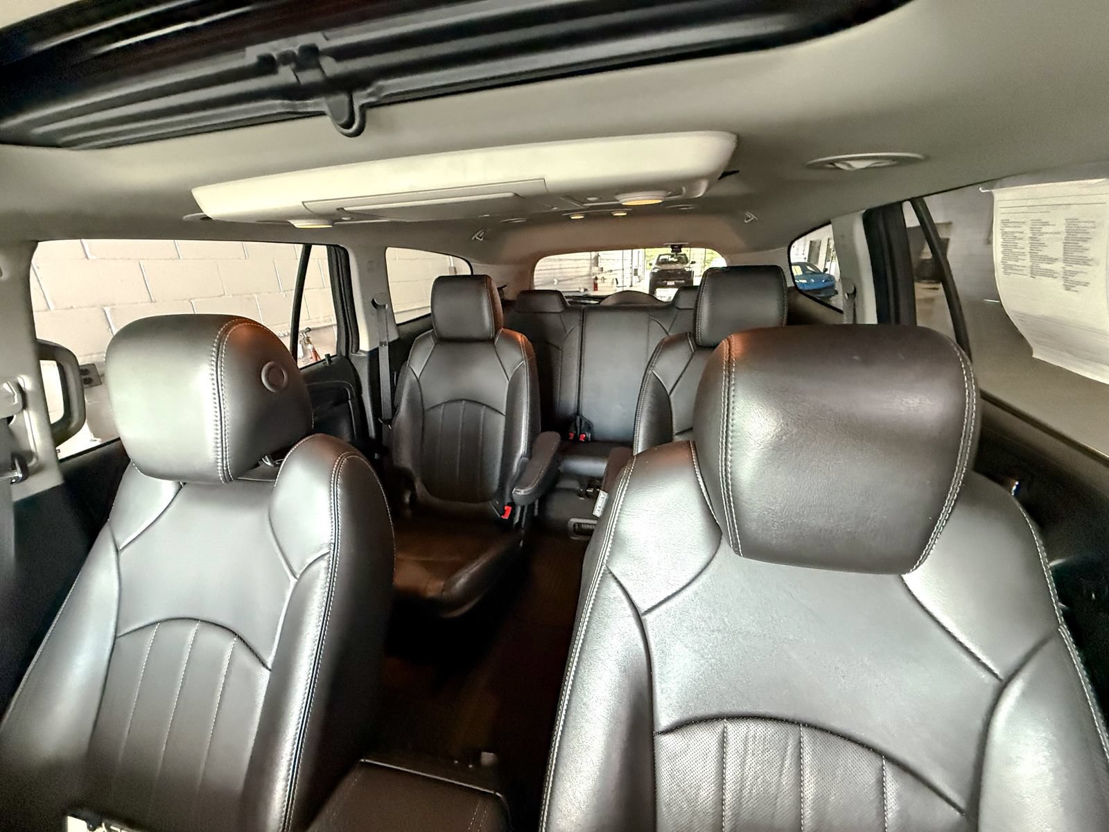 Used 2017 Buick Enclave Leather AWD/4WD image 10