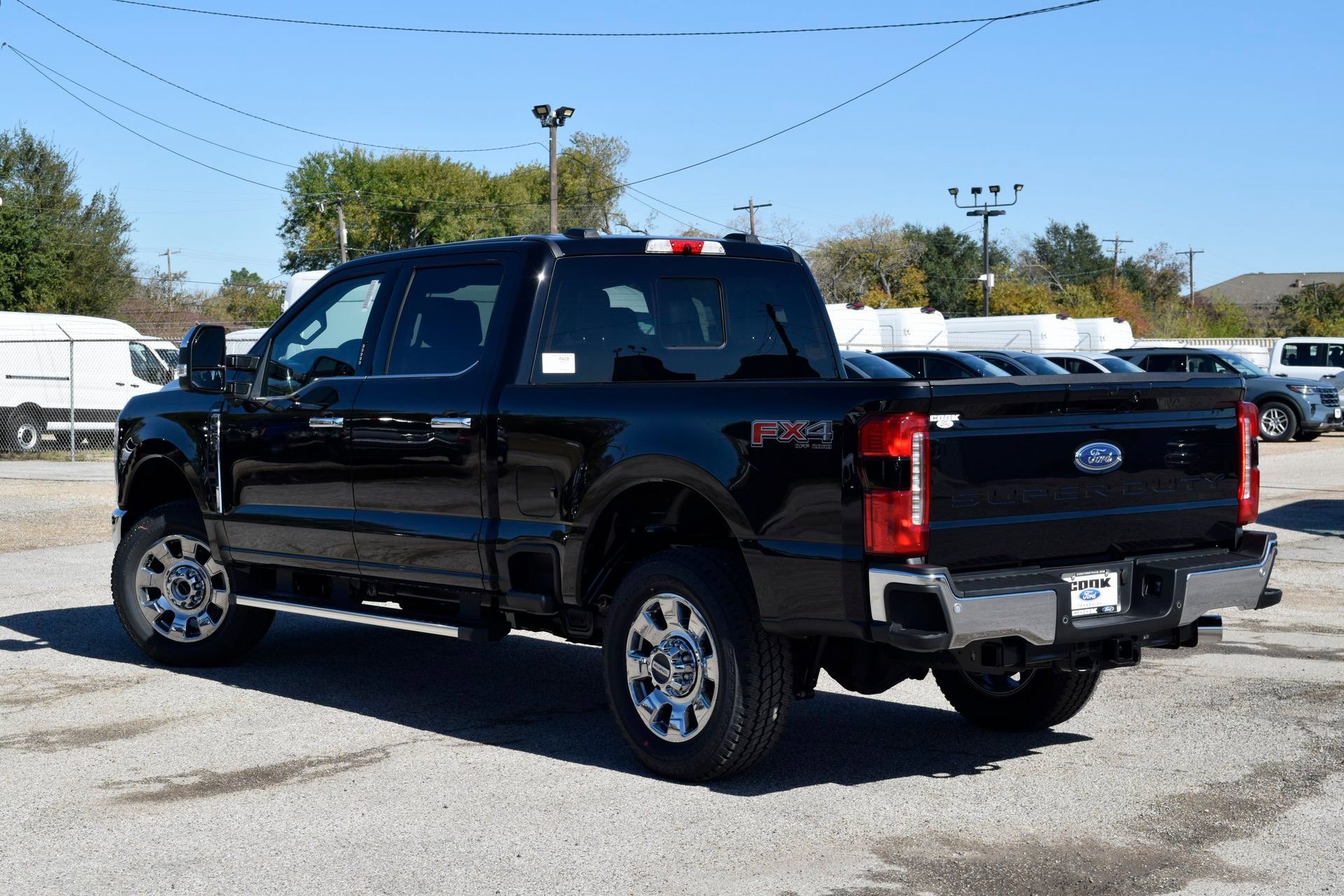 New 2026 Ford F250 Lariat w/ Chrome Package image 4