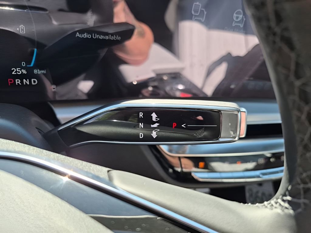 New 2026 Cadillac Lyriq Luxury image 36