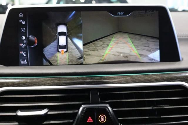 Used 2016 BMW 750i xDrive AWD/4WD image 21