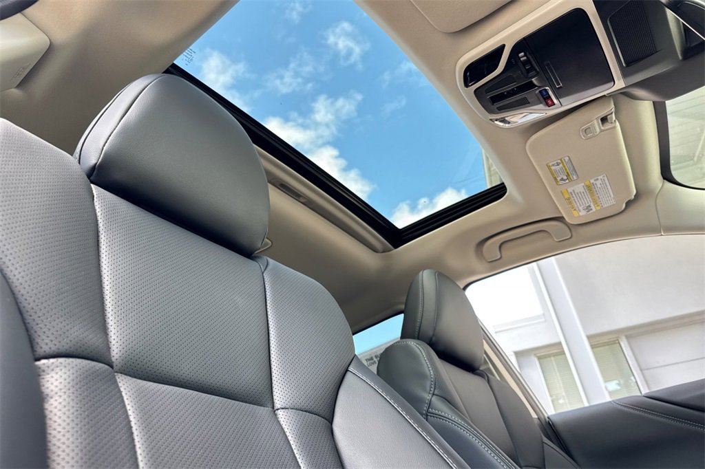 New 2025 Subaru Outback Limited image 14