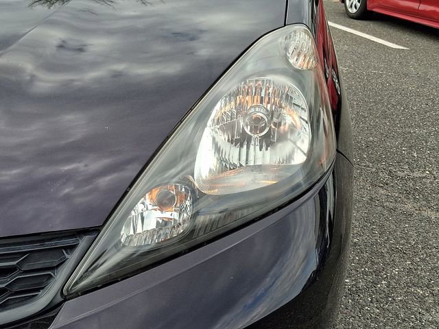 Used 2013 Honda Fit Sport image 11