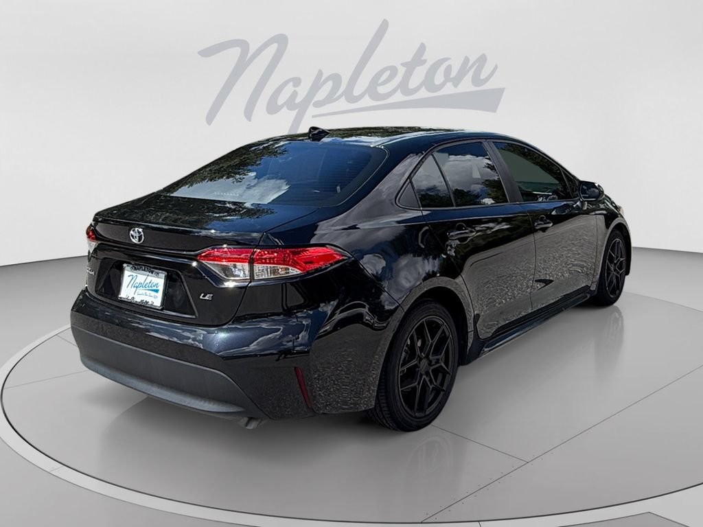 Used 2023 Toyota Corolla LE FWD image 6
