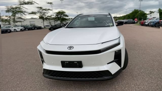 New 2026 Toyota C-HR AWD/4WD image 7