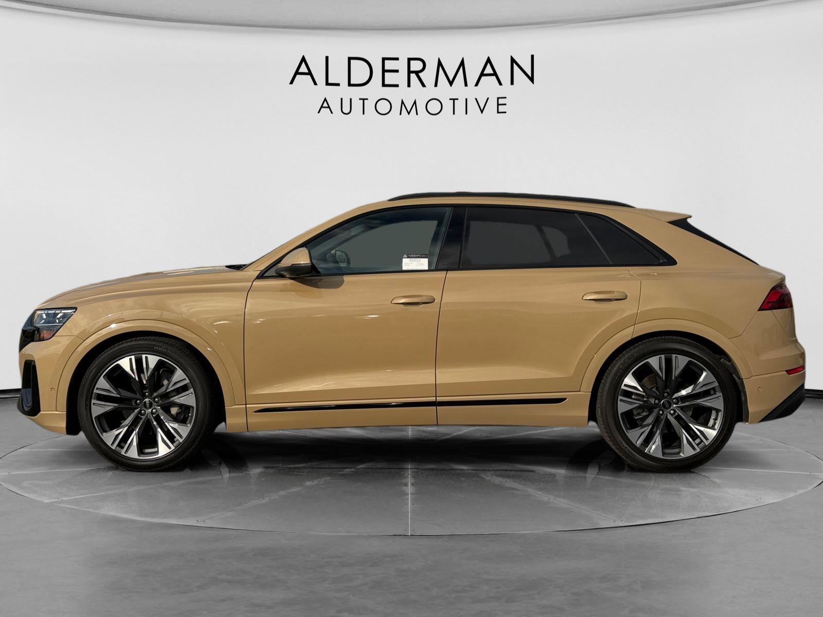 Used 2025 Audi Q8 Prestige image 2