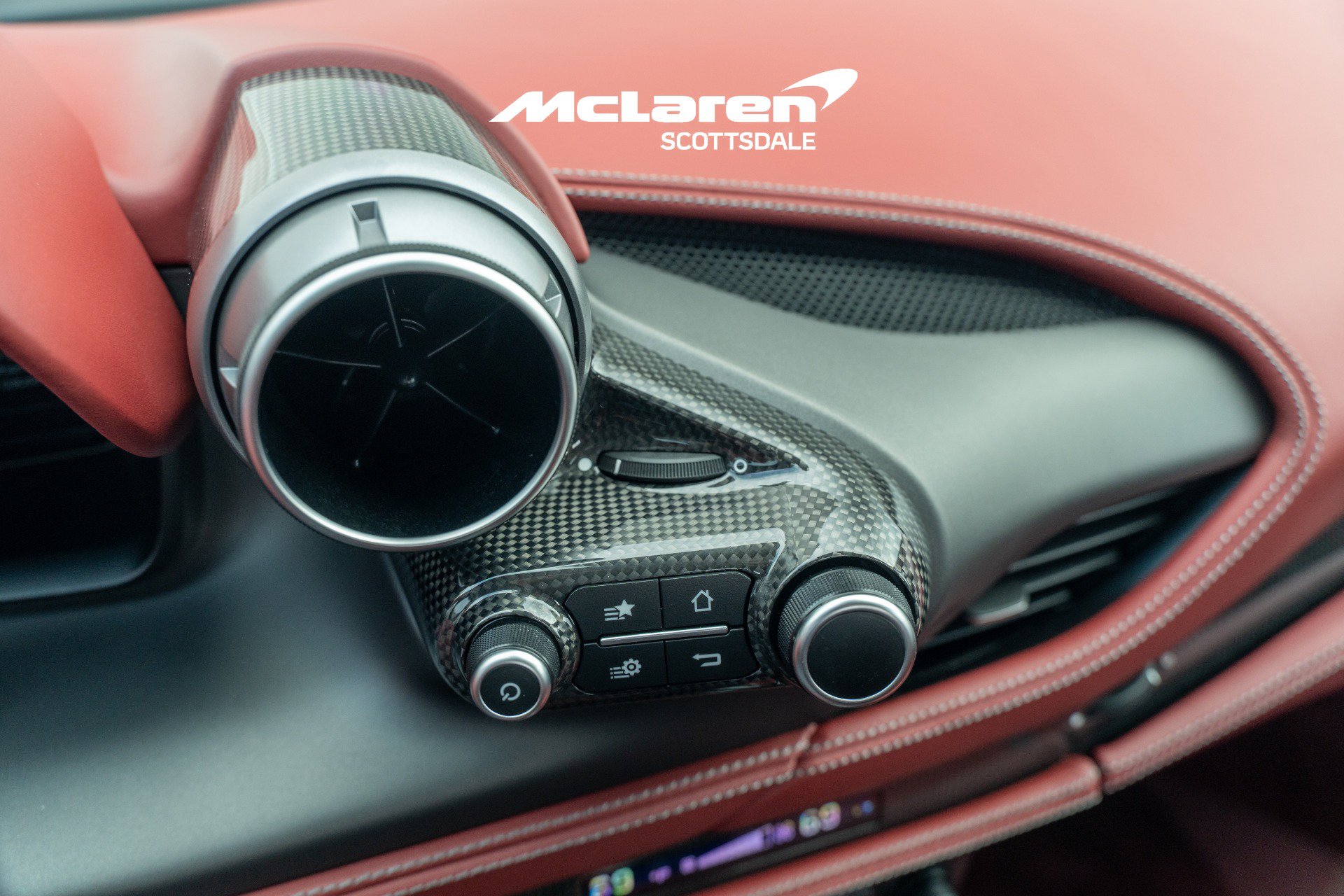 Used 2020 Ferrari F8 Tributo RWD image 25