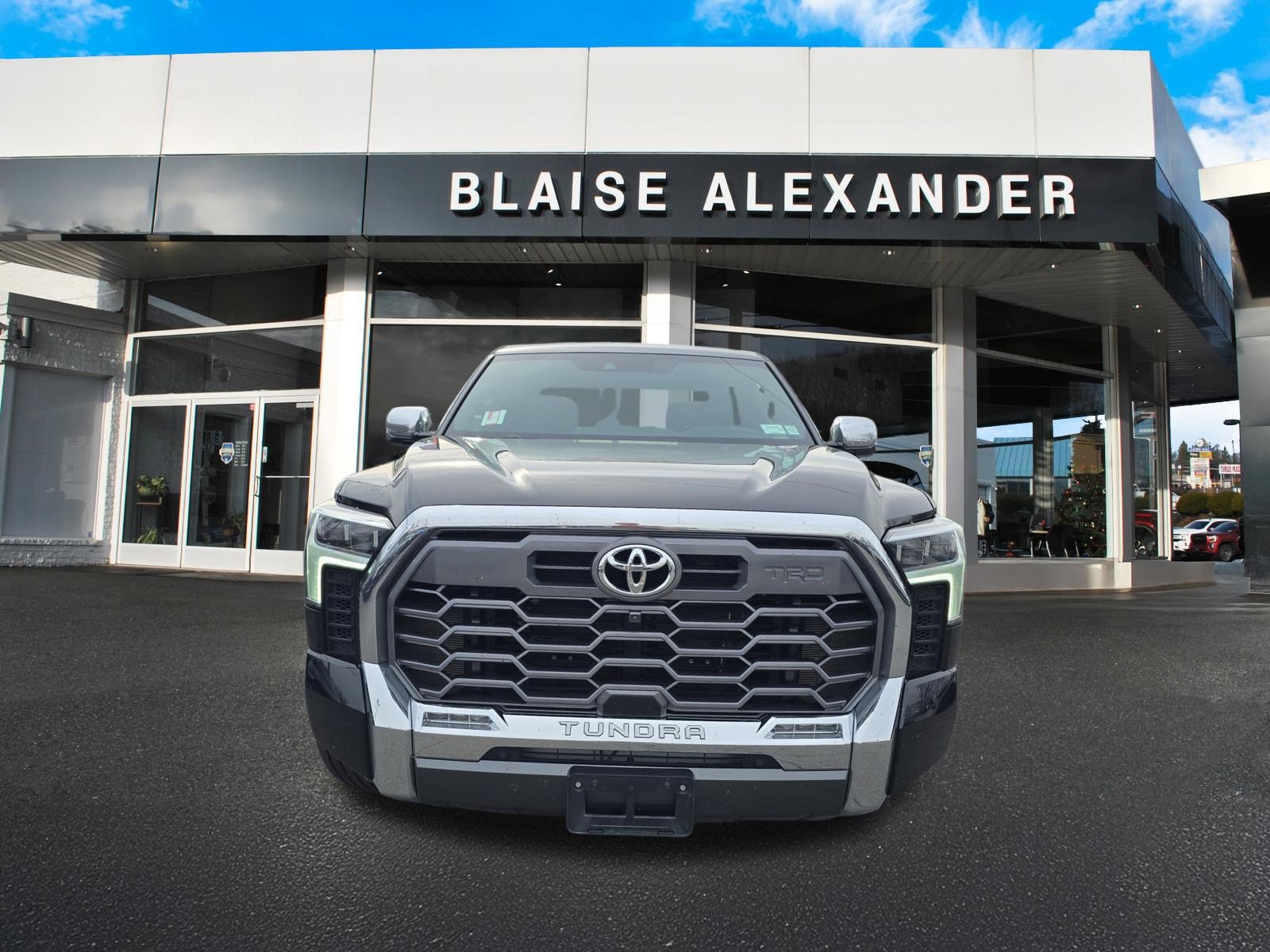 Used 2023 Toyota Tundra 1794 Edition w/ TRD Off-Road Package image 9