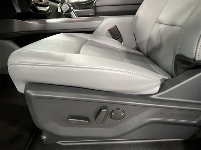 New 2025 Ford F150 Lightning Flash image 18