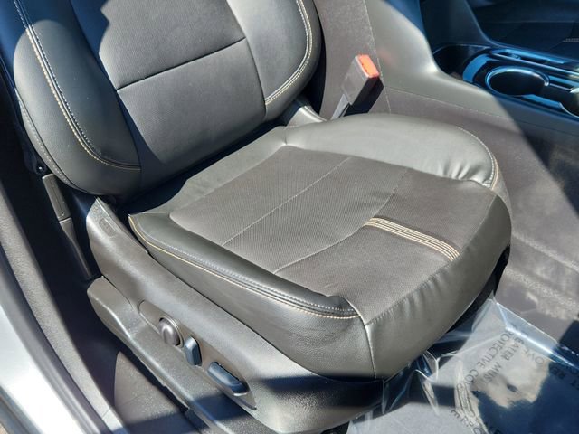 Used 2022 Chevrolet Equinox Premier FWD image 25