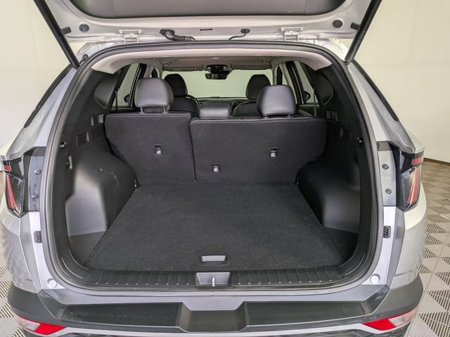 Used 2024 Hyundai Tucson SEL w/ Convenience Package AWD/4WD image 11
