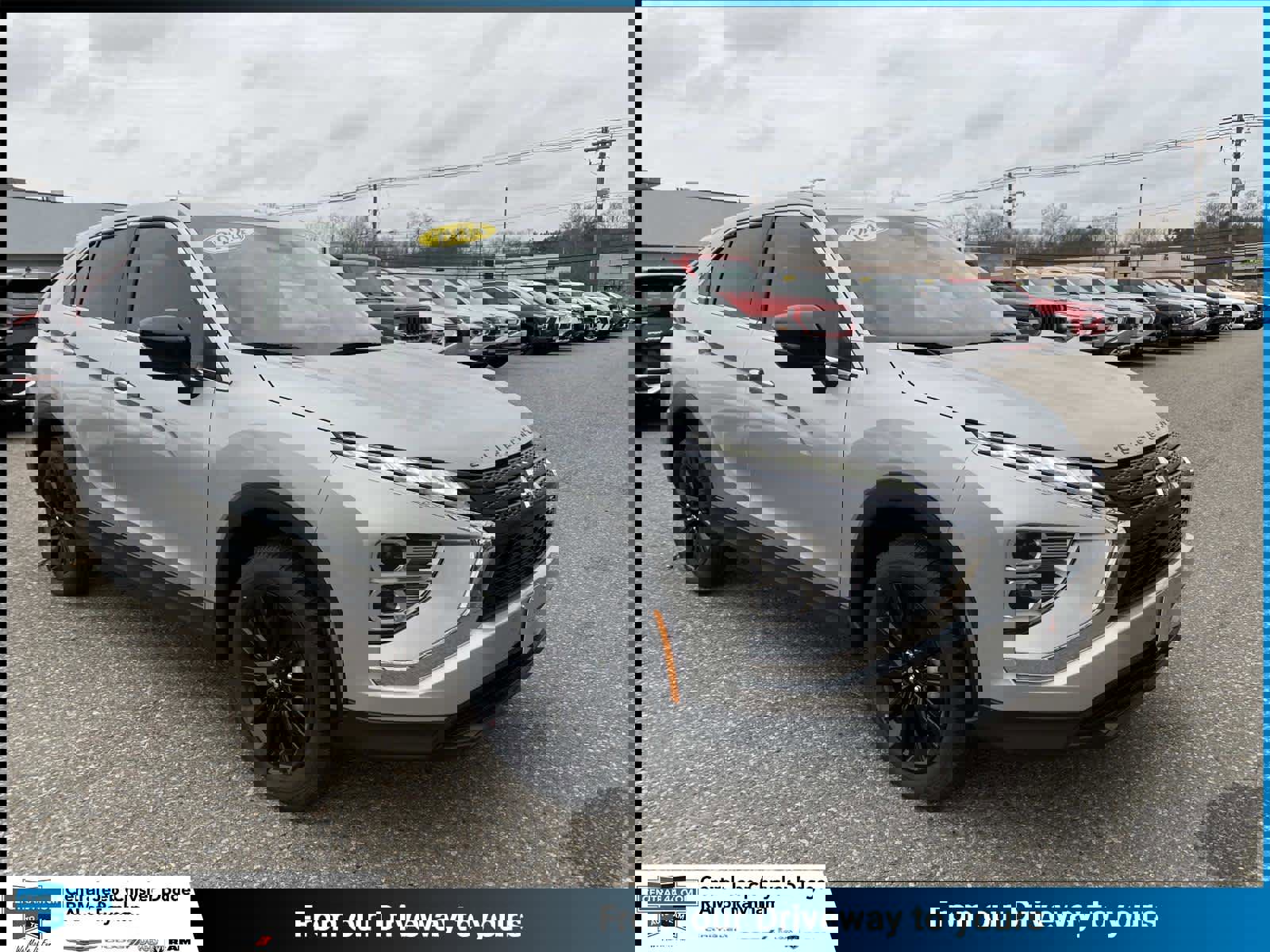 Used 2024 Mitsubishi Eclipse Cross LE image 1