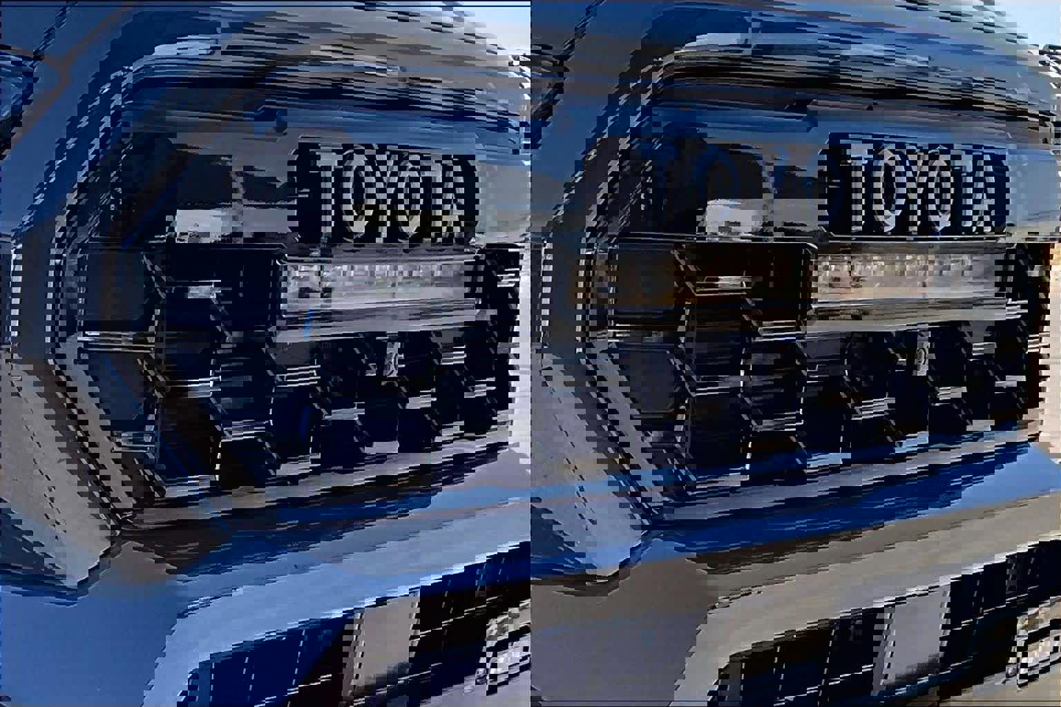 Used 2025 Toyota Tacoma TRD Pro w/ Tow Tech Package image 29