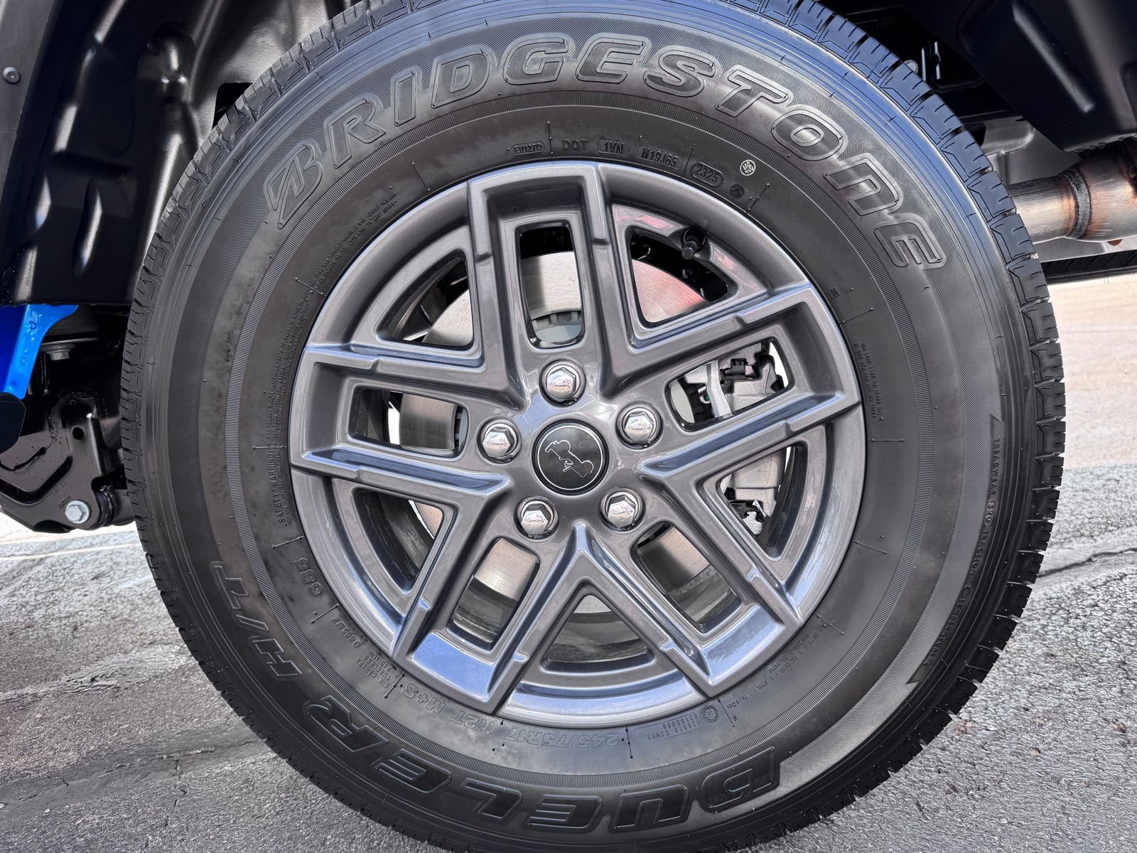 New 2025 Jeep Gladiator Sport image 30