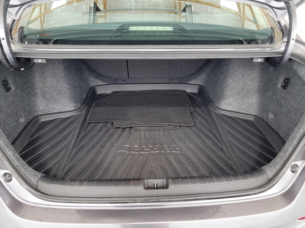 Used 2022 Honda Accord EX-L image 31