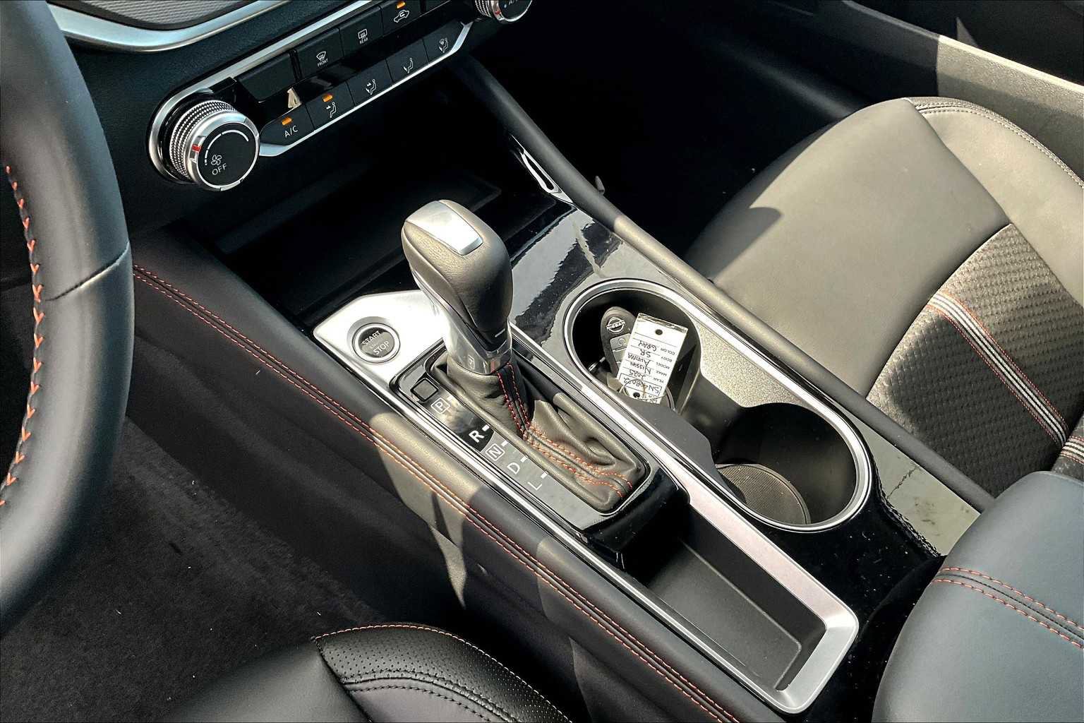 New 2025 Nissan Altima 2.5 SR image 11