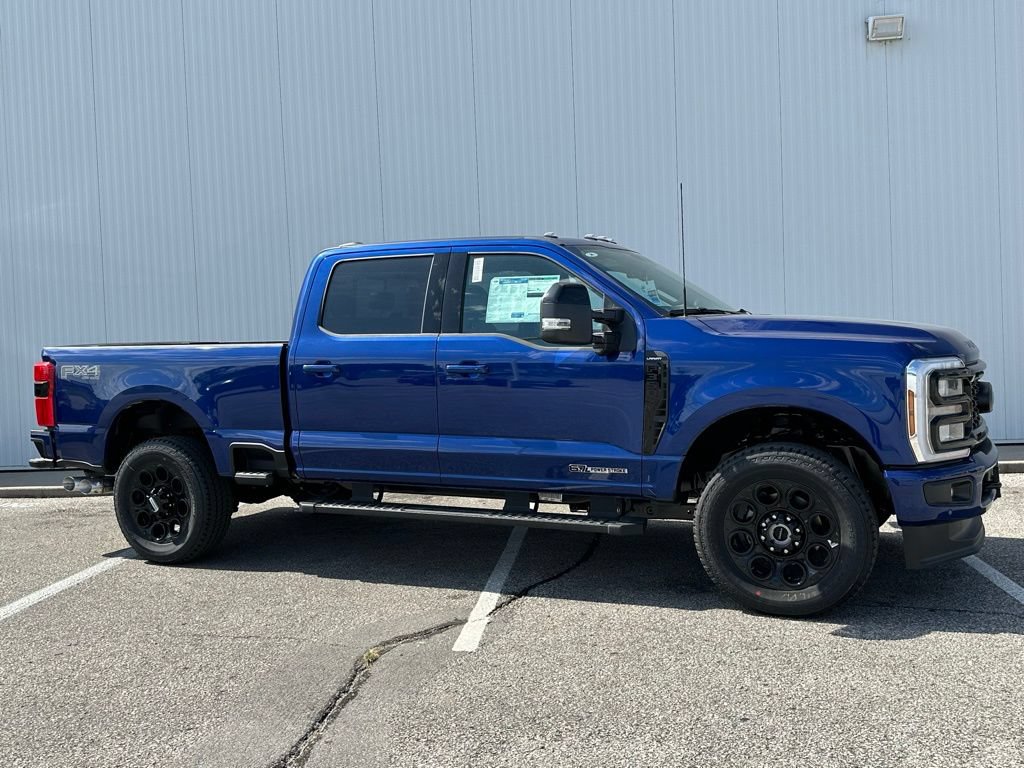 New 2026 Ford F350 Lariat w/ Black Appearance Package AWD/4WD image 9