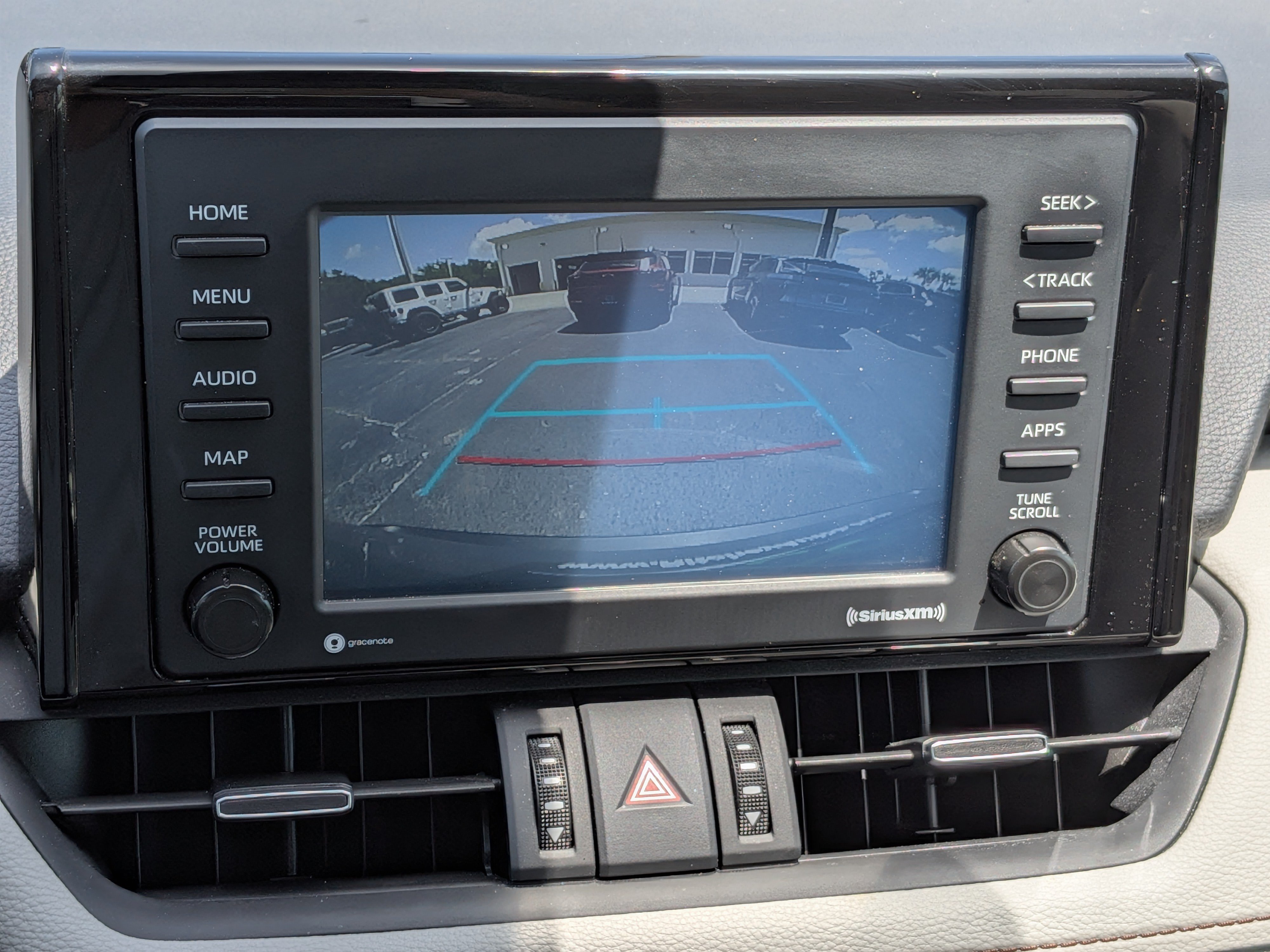 Used 2021 Toyota RAV4 XLE Premium FWD image 31