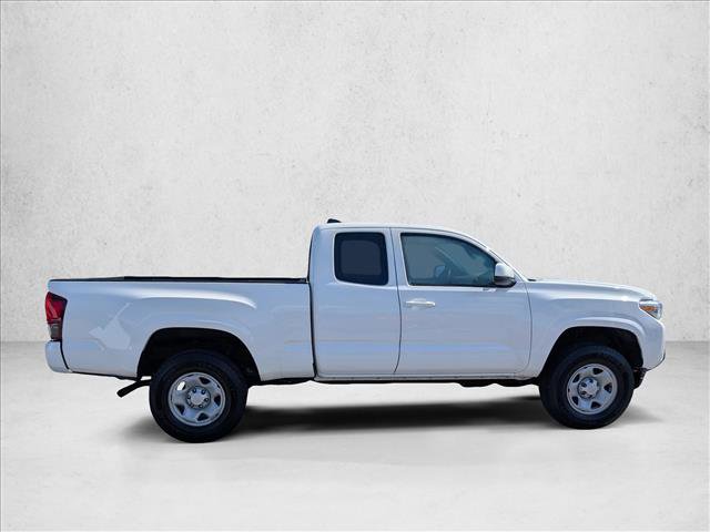 Used 2023 Toyota Tacoma SR w/ SR Convenience Package image 4