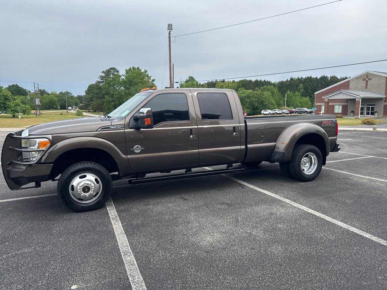 Used 2016 Ford F350 Lariat w/ Lariat Ultimate Package AWD/4WD image 10